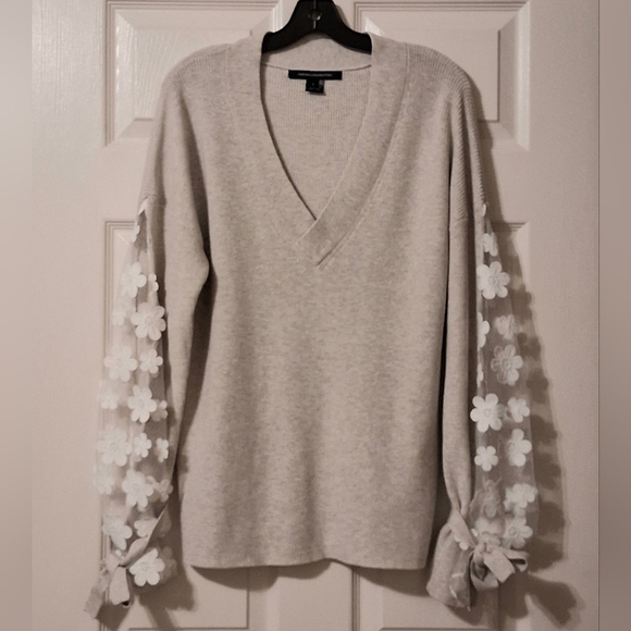 French Connection Sweaters - French Connection Large V Neck Long Sheer Floral White Sleeves Ties